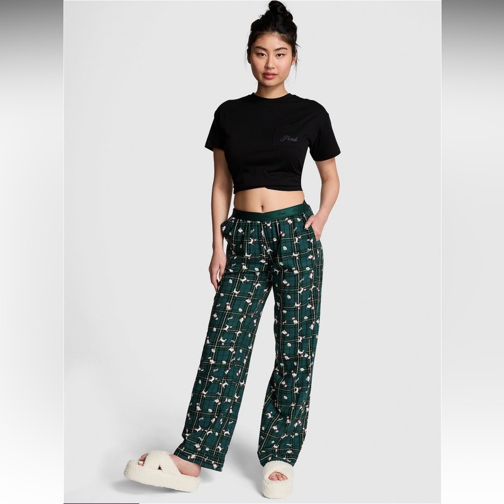 Victoria’s Secret PINK Flannel Sleep Pants Deep Forest Dogs NWT
